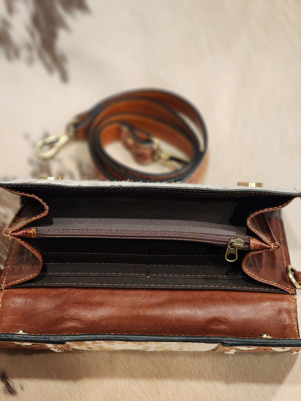 Crossbody Wallet Brown