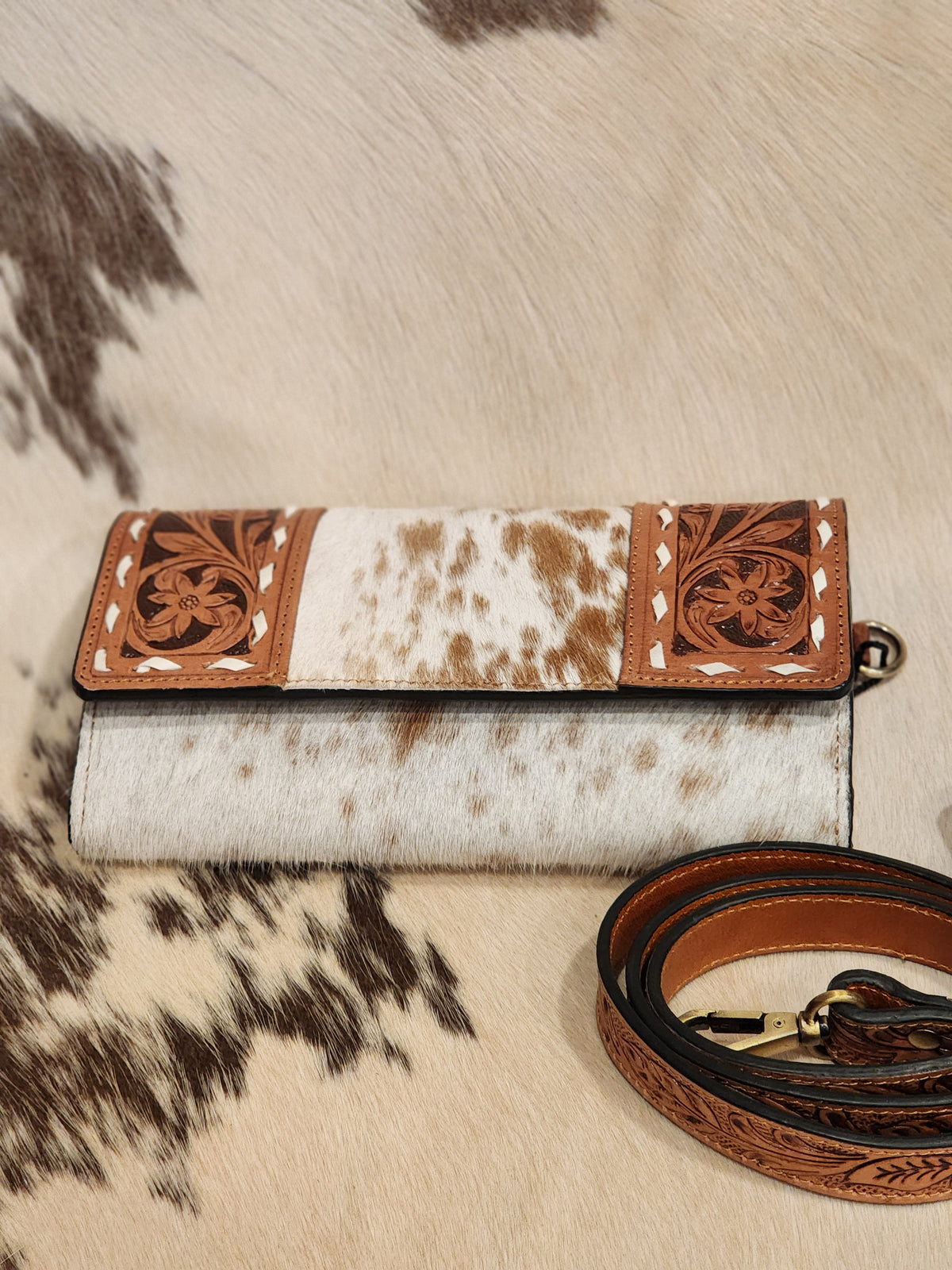 Crossbody Wallet Brown