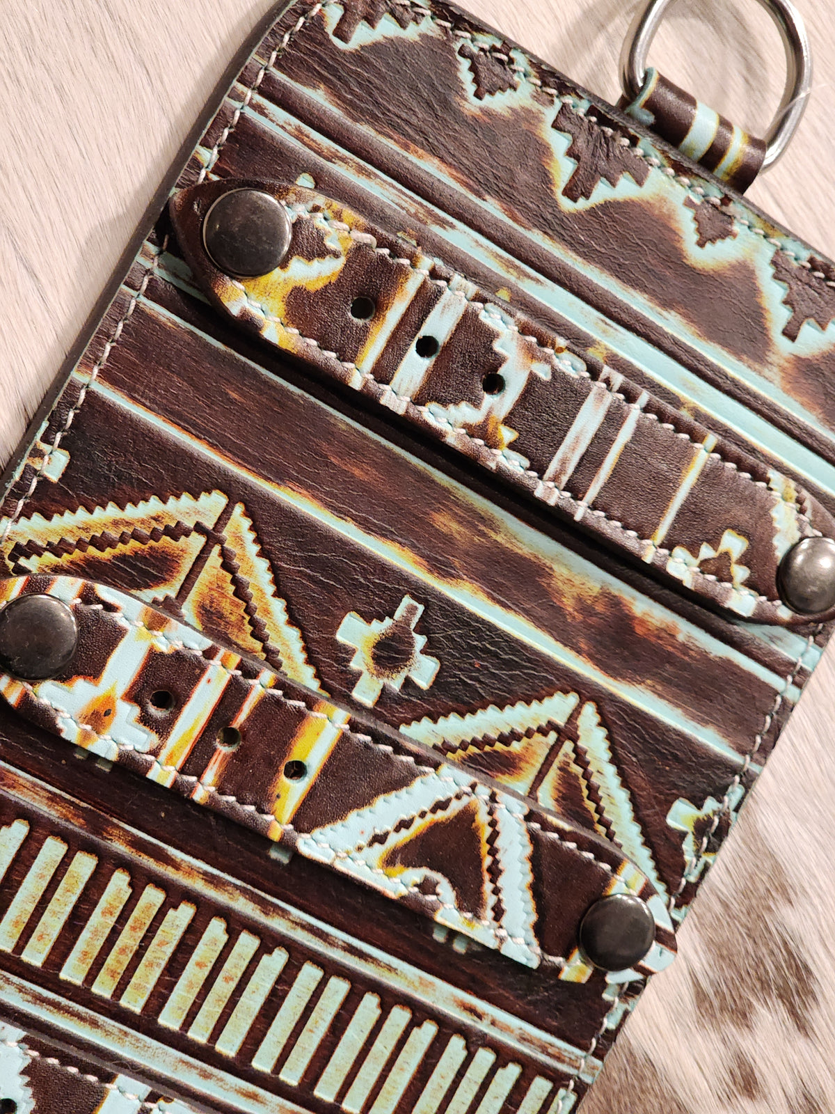 Buckle Holder